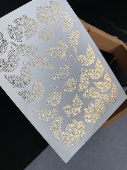 Nail Water Decal Fg-220 | Water Slide Nail Decals | Gold Foil Lace Fan Pattern