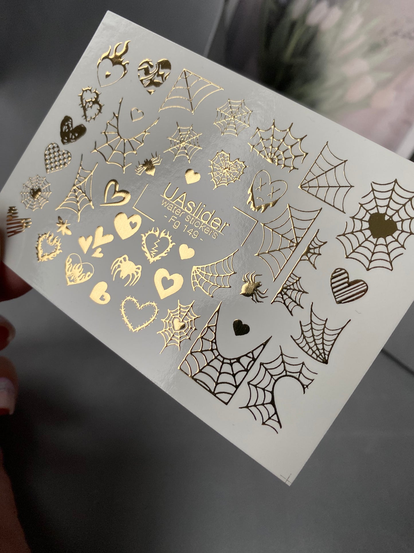 Nálepky na nehty Fg-149 | Vodní nálepky na nehty se zlatými pavučinami a srdíčky | Gotický halloweenský nail art