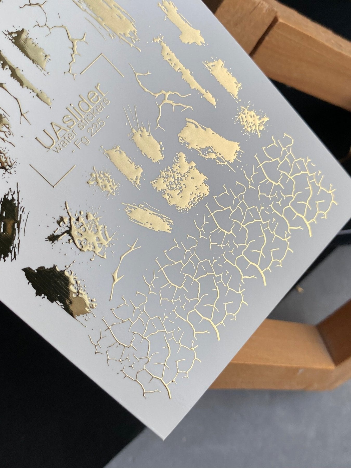 Nail Water Decal Fg-225 | Water Slide Nail Decals | Gold Foil Brush Strokes & Crackle Effect - UASLIDER