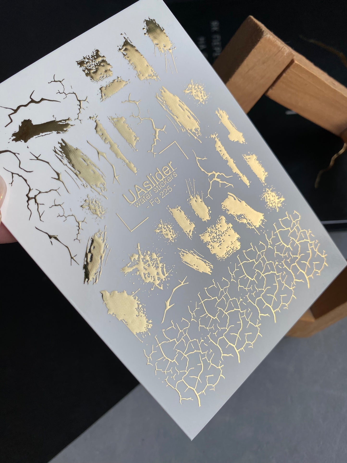 Nail Water Decal Fg-225 | Water Slide Nail Decals | Gold Foil Brush Strokes & Crackle Effect