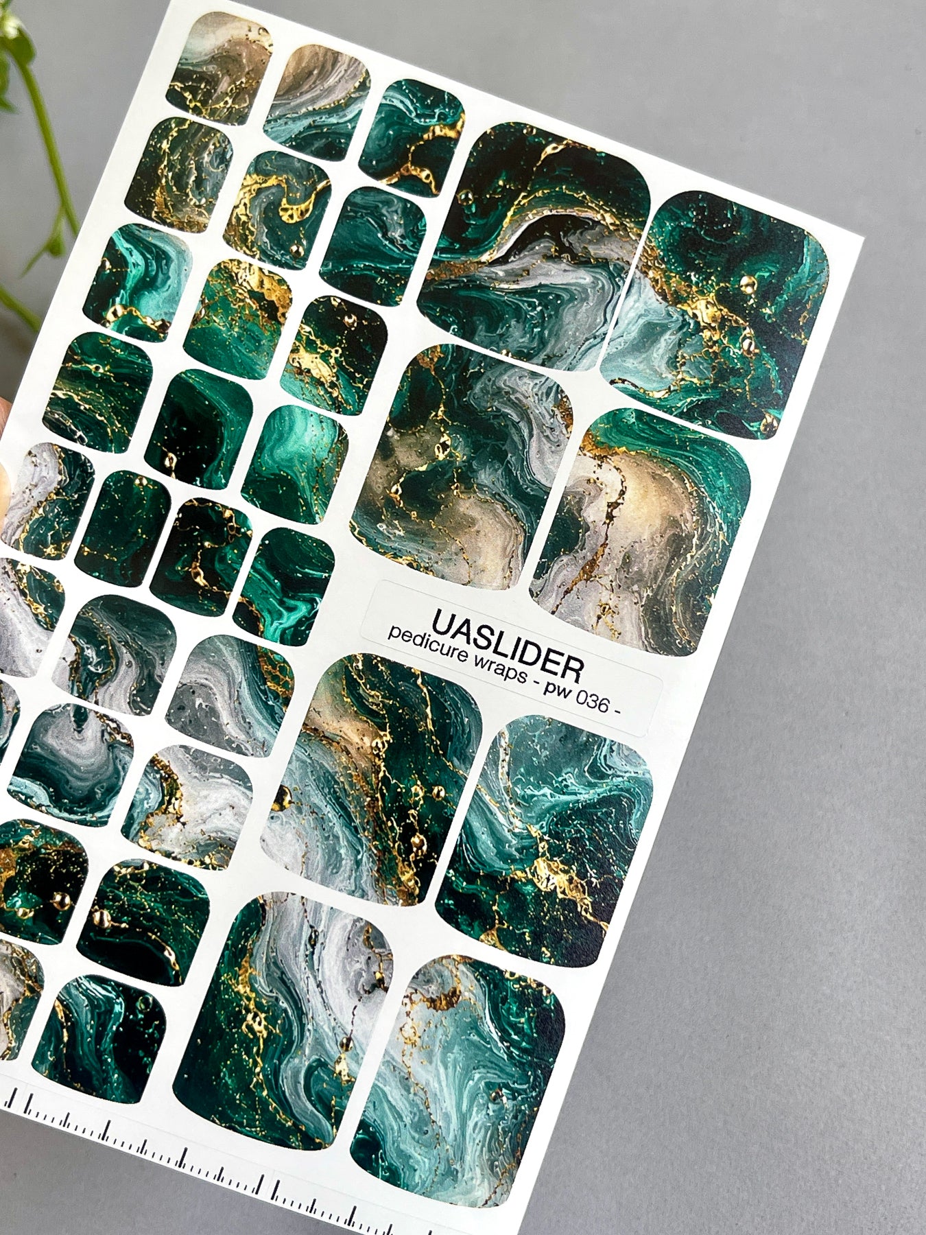 Marble Pedicure Nail Wraps — Emerald Green & Gold Marble | PW-036