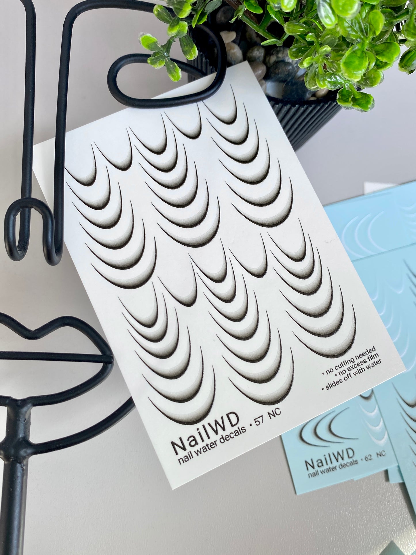 Köröm víz matrica 57 NailWD | Francia vízcsúsztatós köröm matricák | Fekete átmenetes francia körömvégek