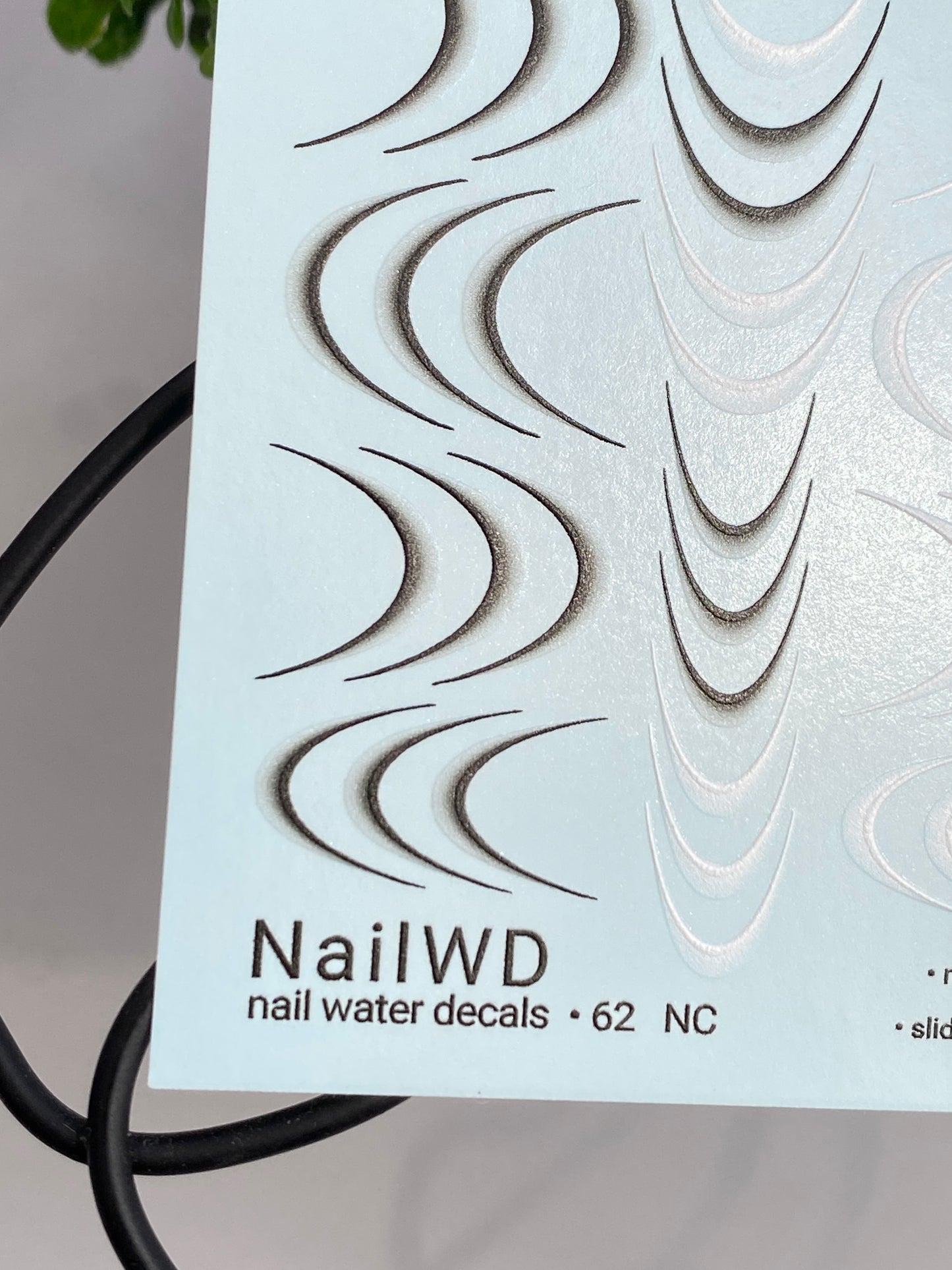 Водные наклейки для ногтей 62 NailWD | Французские водные слайдерные наклейки для ногтей | Асимметричные черно-белые градиентные кончики