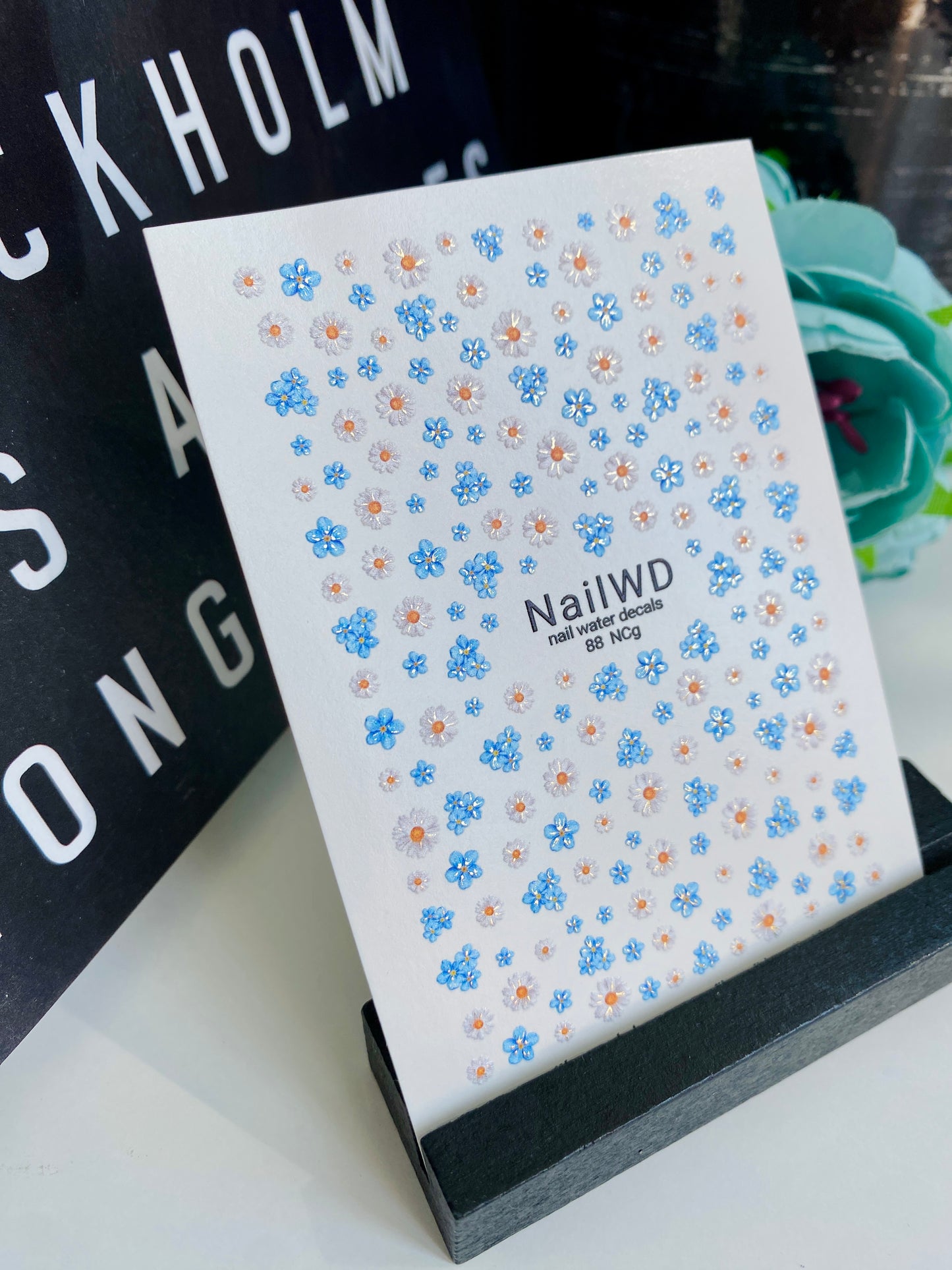 Nail Water Decal 88 NailWD | Water Slide Nail Decals Daisies & Blue Flowers | Fresh Summer Floral Art