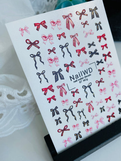 Nálepka na nehty 87 NailWD | Vodní nálepky na nehty černé, červené a růžové mašle | Elegantní dívčí design