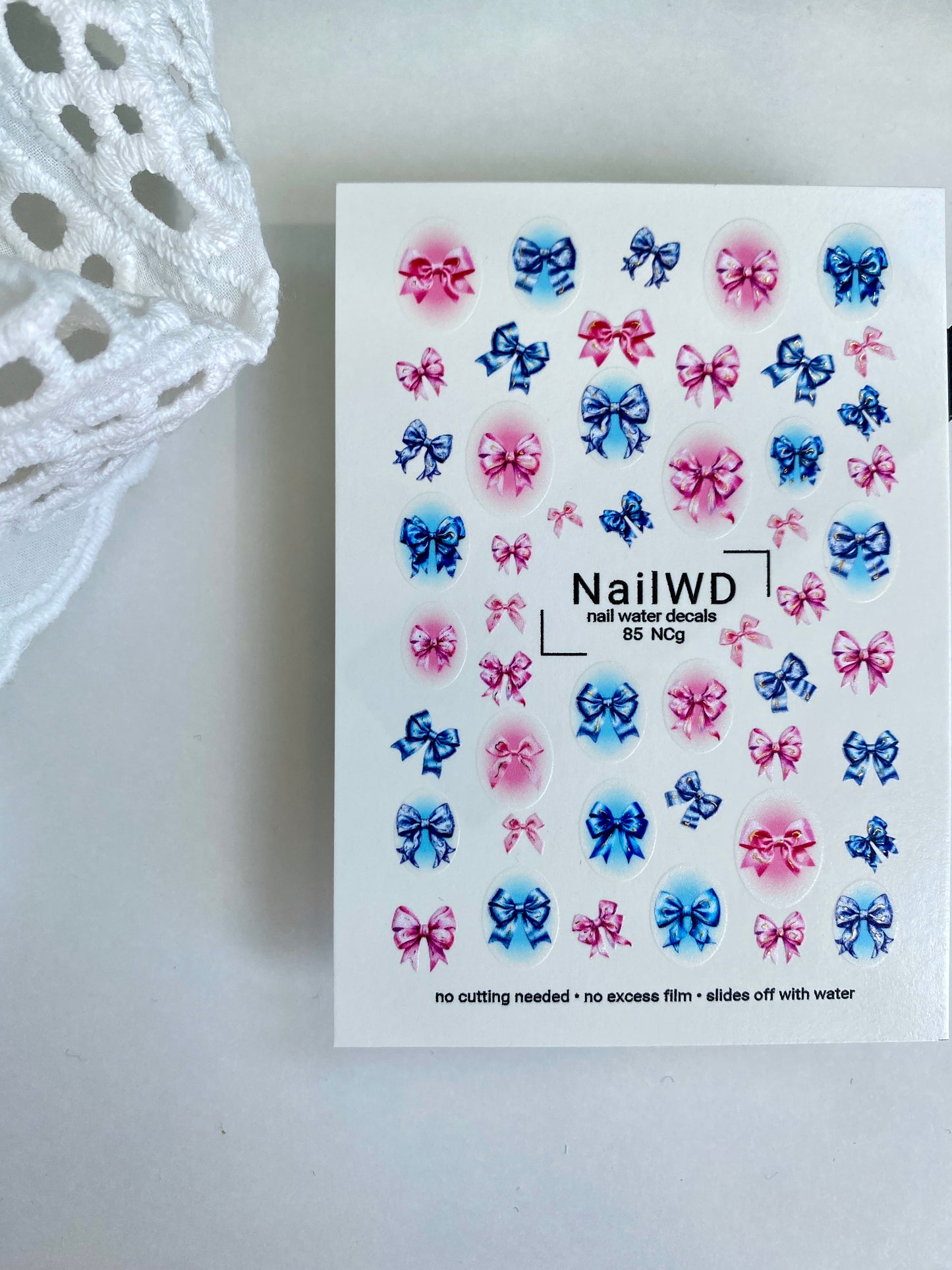 Adesivo per Unghie 85 NailWD | Adesivi per Unghie a Scorrimento Acqua Fiocchi Rosa e Blu | Design Carino e Femminile