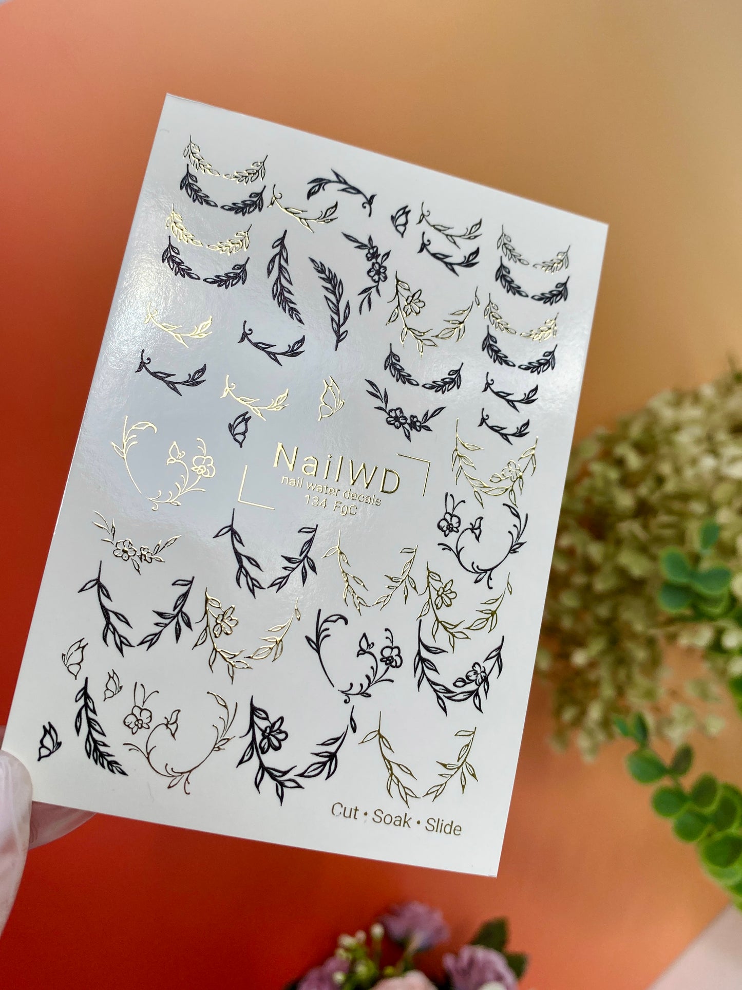 Nail Water Decal 134 NailWD | Water Slide Nail Decals Floral Outlines | Black & Gold Minimalist Wreaths