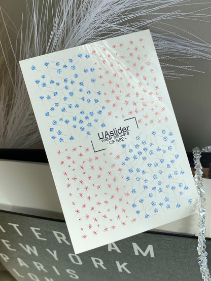 Nagel Water Decal CF-582 | Water Slide Nagel Decals met Kleine Bloemen | Blauwe en Roze Bloemige Nagelkunst