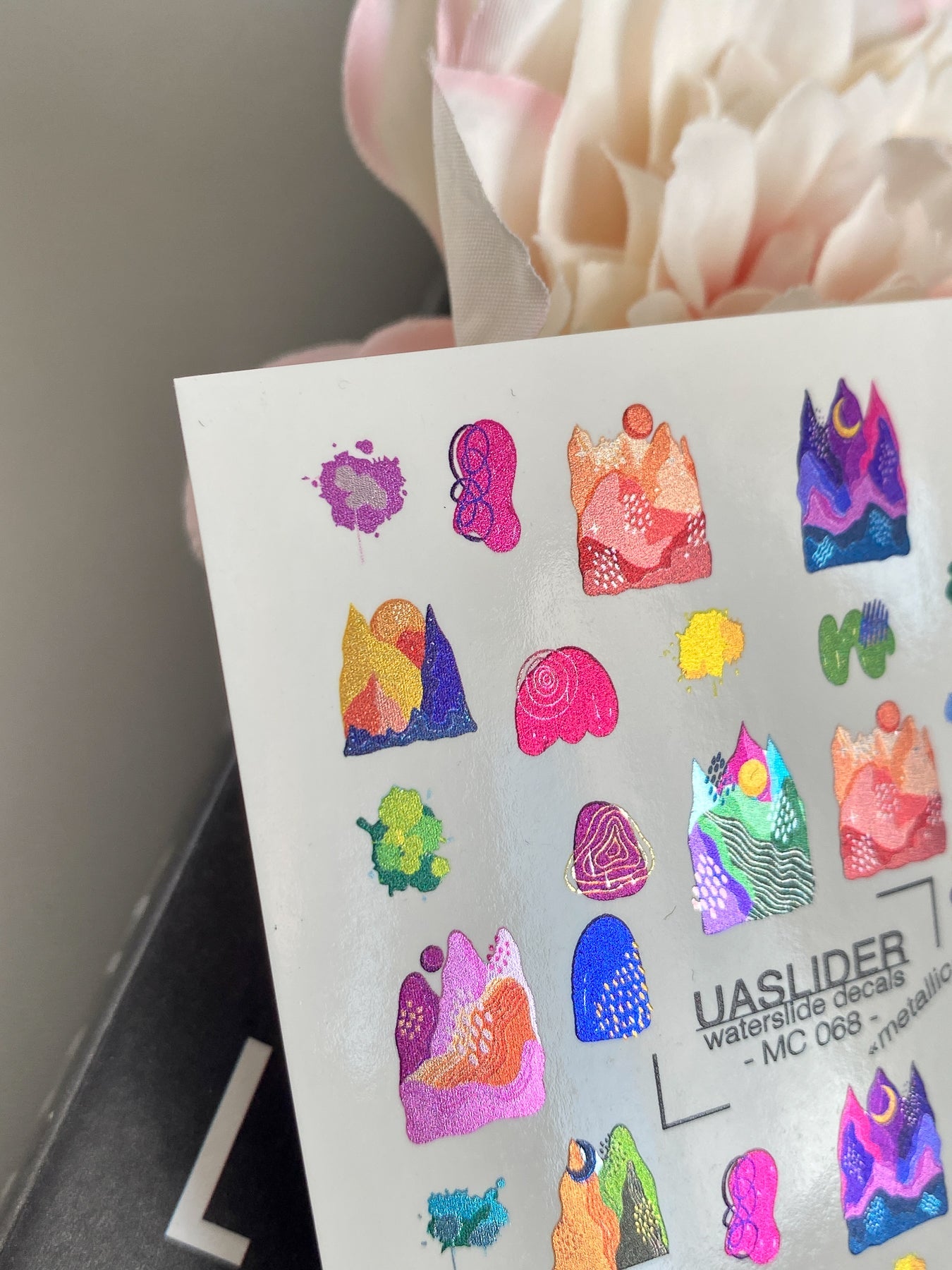 Abstract Nail Decals — Colorful Mountain Landscapes & Blobs | MC-068 - UASLIDER