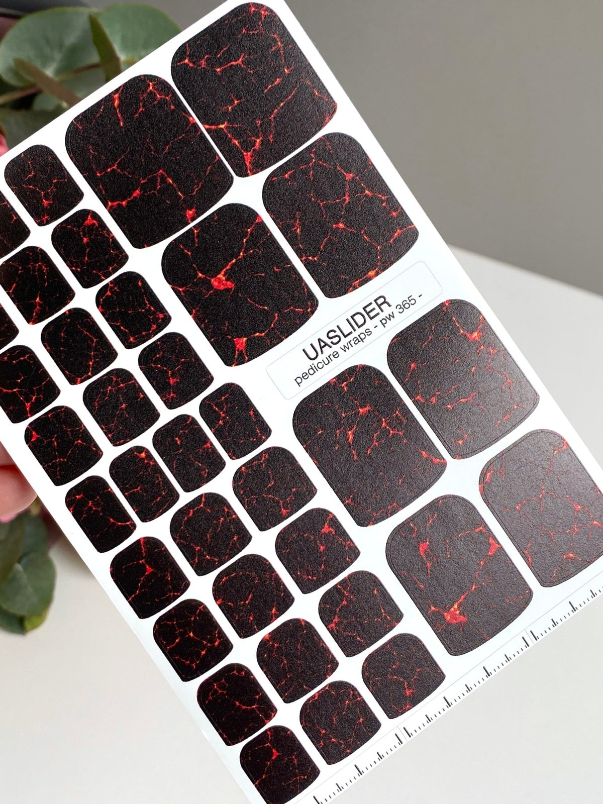 Black Lava Pedicure Wraps — Red Crack Texture | pw-365 - UASLIDER
