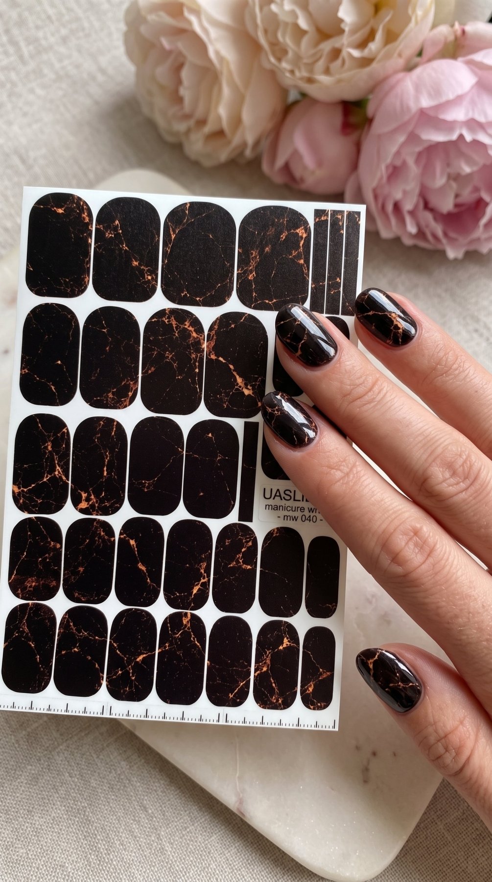 Black Marble Manicure Wraps — Amber Veining | mw-040 - UASLIDER