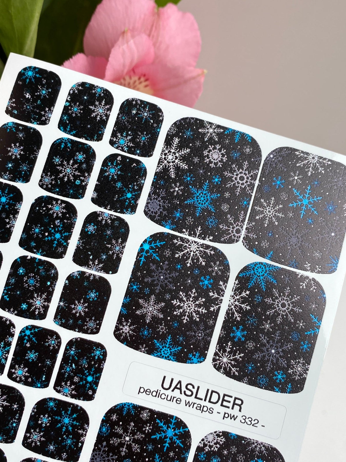 Blue Snowflake Pedicure Wraps — Black Winter Pattern | pw-332 - UASLIDER