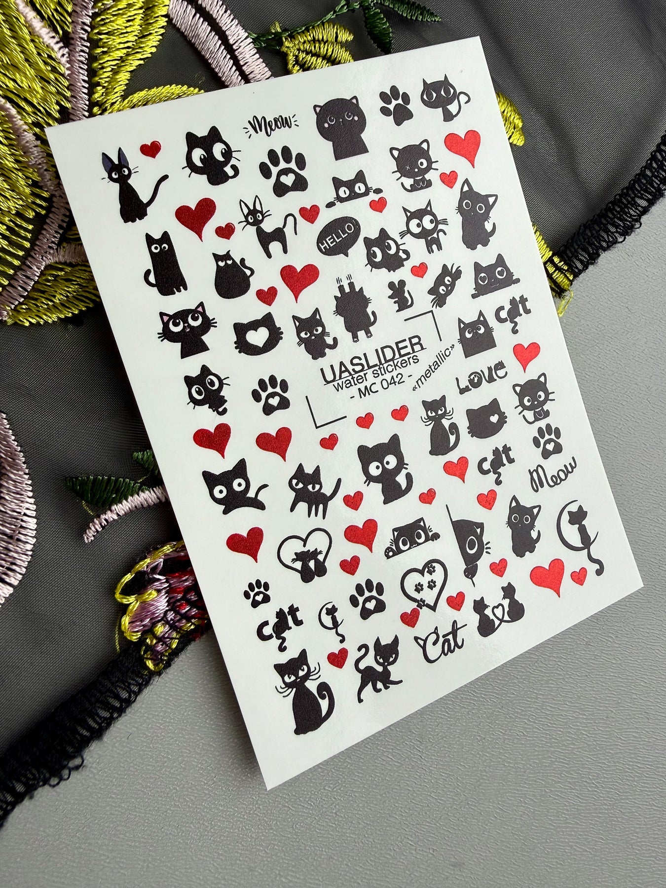 Cat Nail Decals — Black Cats & Red Hearts, Meow | MC-042 - UASLIDER