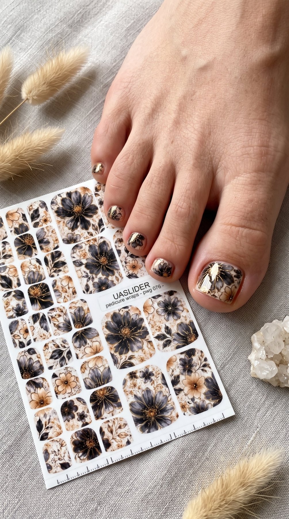 Charcoal Floral Pedicure Wraps — Beige & Gold Foil | pwg-076 - UASLIDER