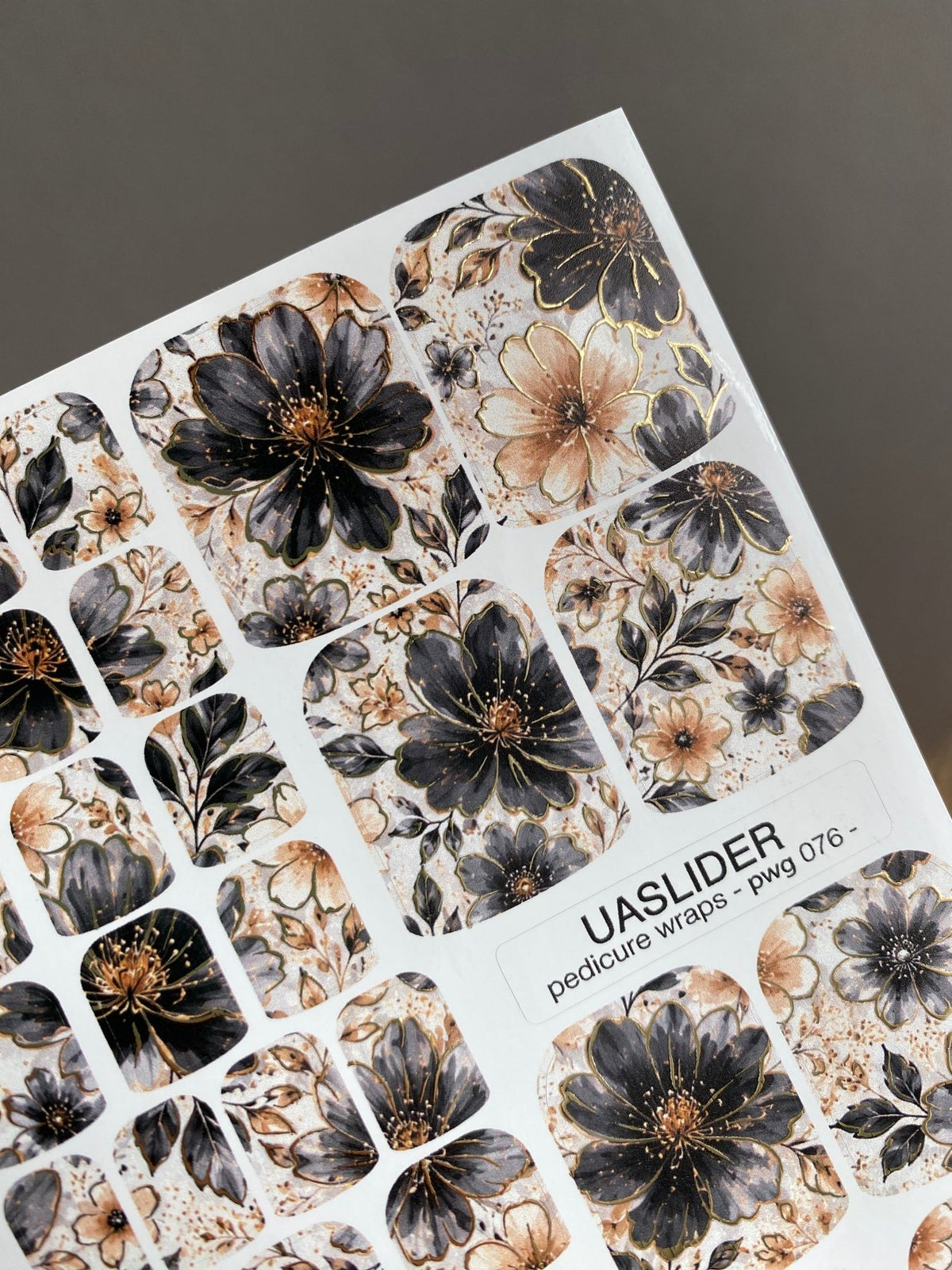 Charcoal Floral Pedicure Wraps — Beige & Gold Foil | pwg-076 - UASLIDER