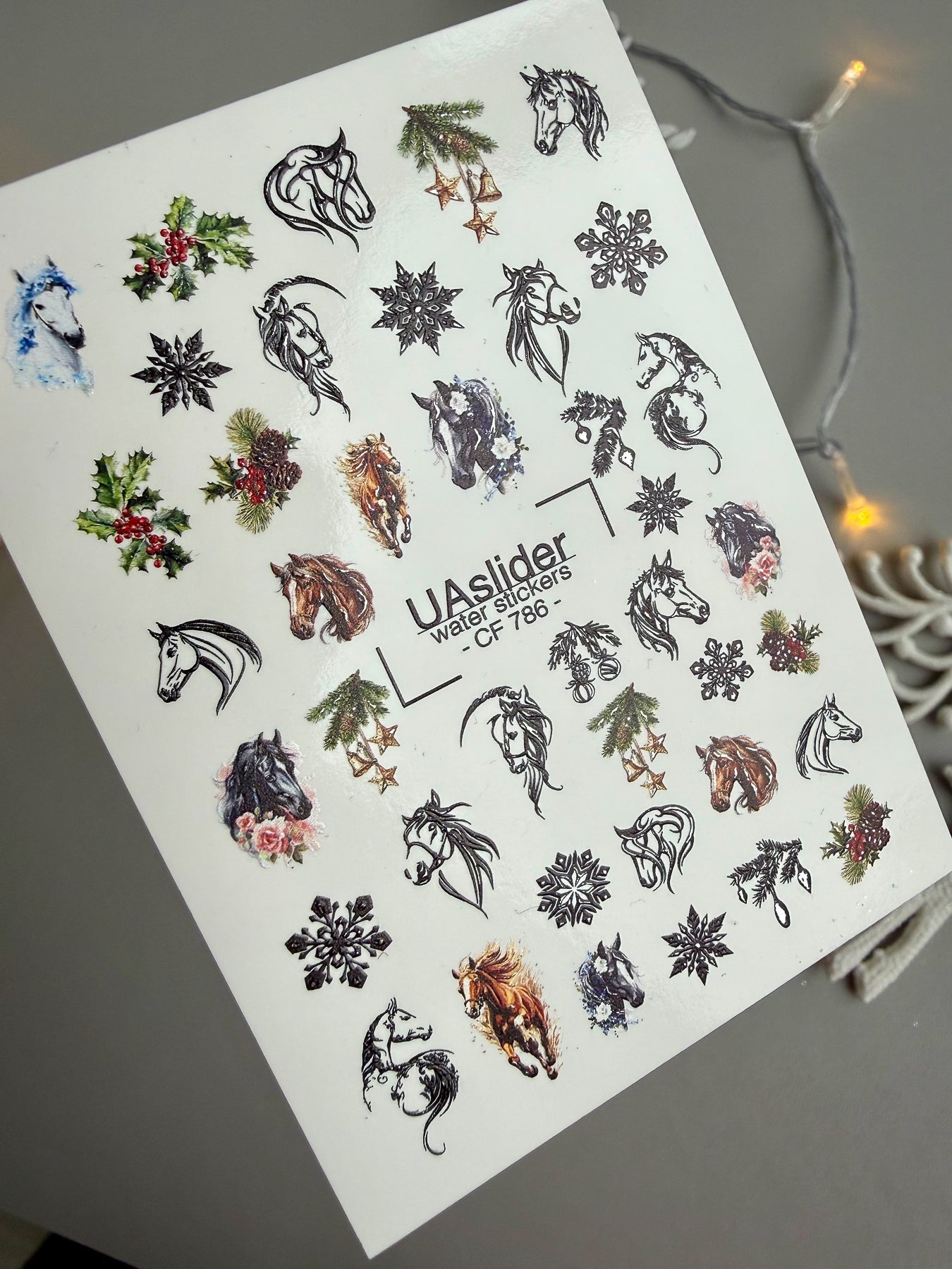 Christmas Horse Nail Decals — Holiday Floral & Gold Foil | CF - 786 - UASLIDER