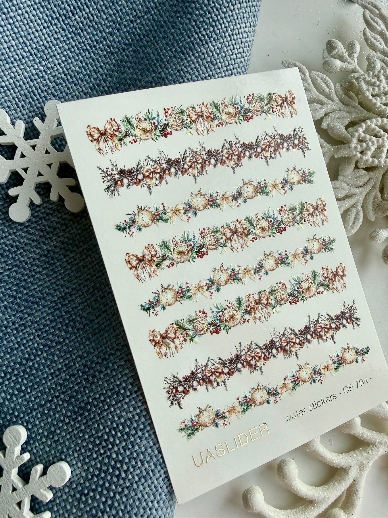 Christmas Nail Decals — Holiday Garland Strips with Gold Foil | CF - 794 - UASLIDER