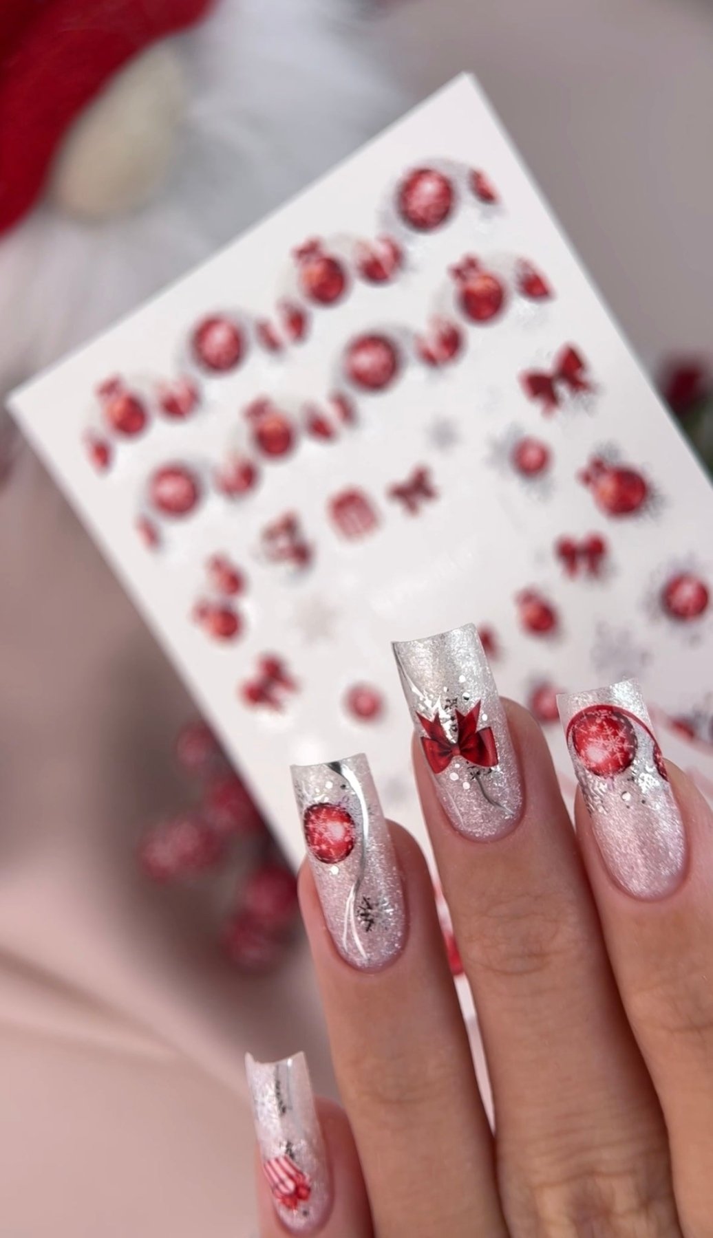 Christmas Nail Decals — Red Ornaments & Silver Foil Snowflakes | CF - 759 - UASLIDER
