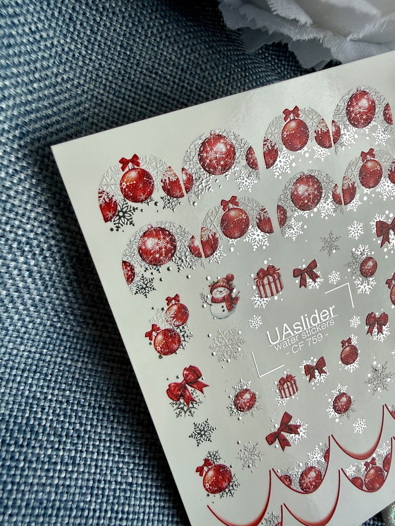 Christmas Nail Decals — Red Ornaments & Silver Foil Snowflakes | CF - 759 - UASLIDER