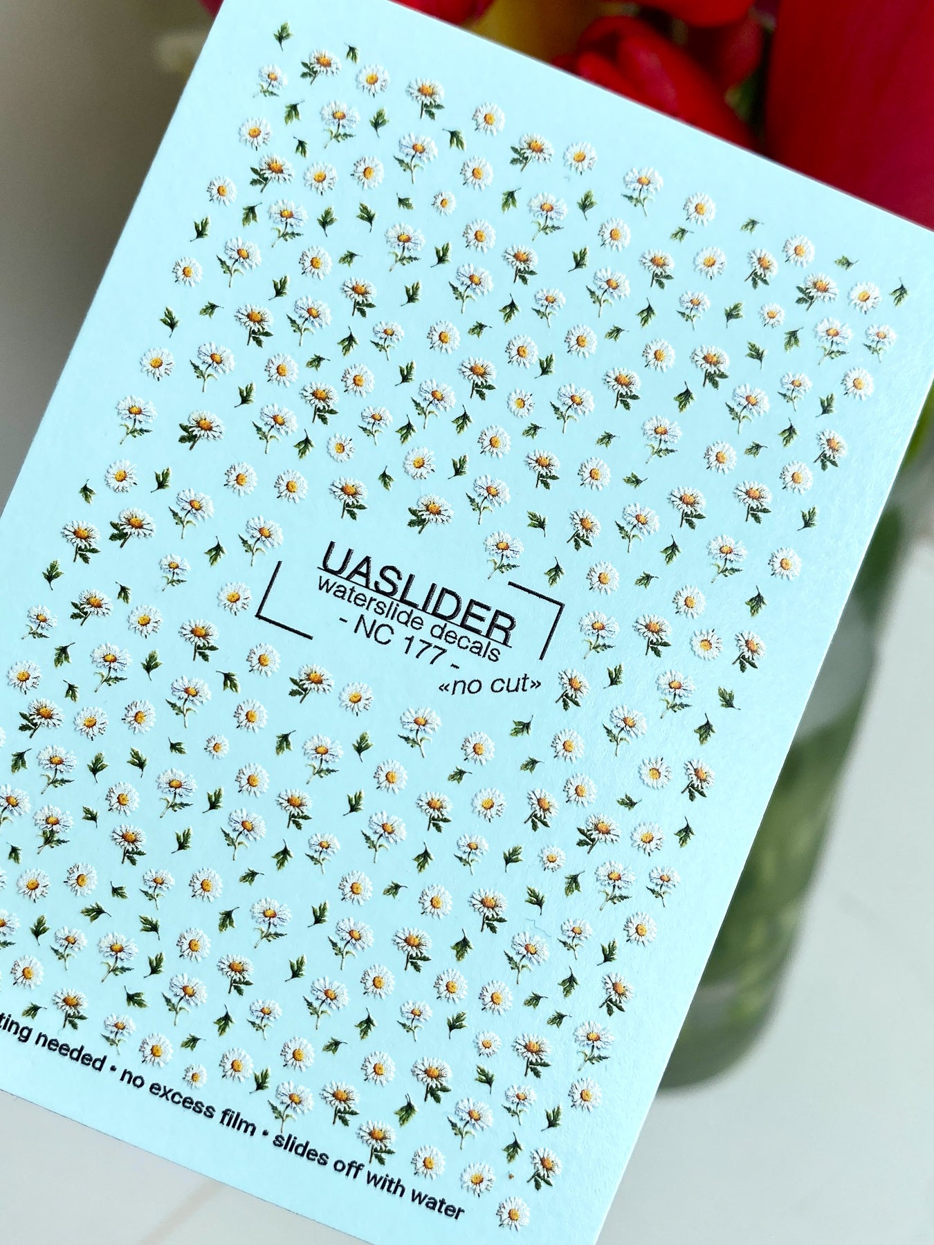 Daisy Nail Decals — Scattered White Chamomile Flowers | NC-177 - UASLIDER