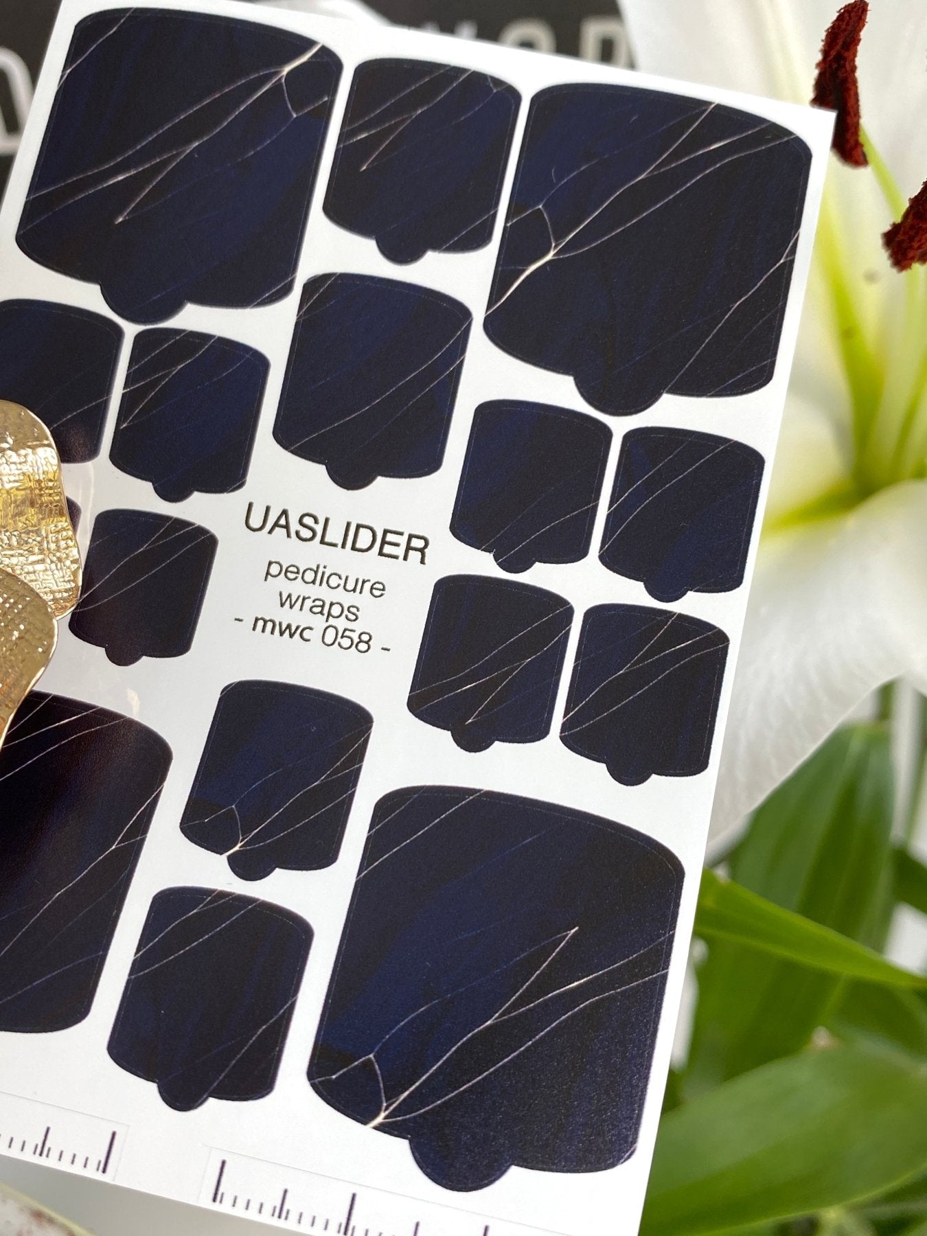 Dark Navy Pedicure Nail Wraps — Minimalist Silver Line Detail | MWC-058 - UASLIDER