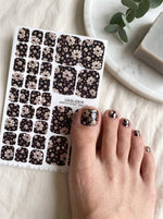 Dark Peony Pedicure Wraps — Ivory & Gold Foil | pwg-057 - UASLIDER
