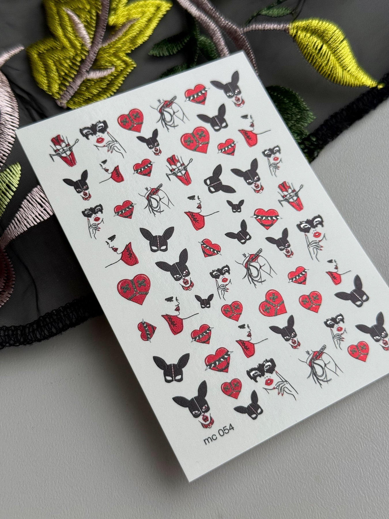 Dark Romance Nail Decals — Bunny Mask, Red Hearts & Lips | MC-054 - UASLIDER
