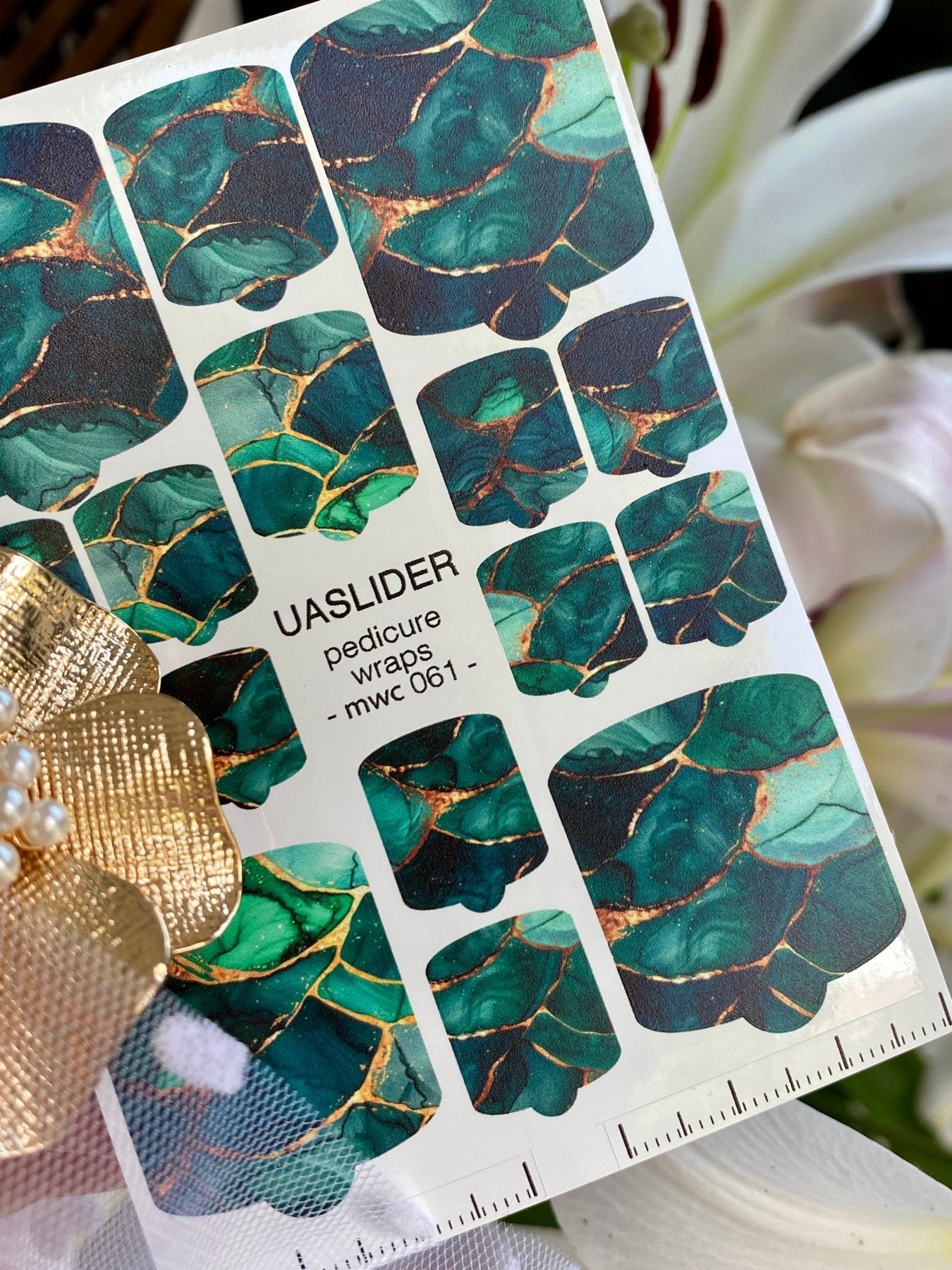 Emerald Marble Pedicure Nail Wraps — Dark Green & Gold Veins | MWC-061 - UASLIDER