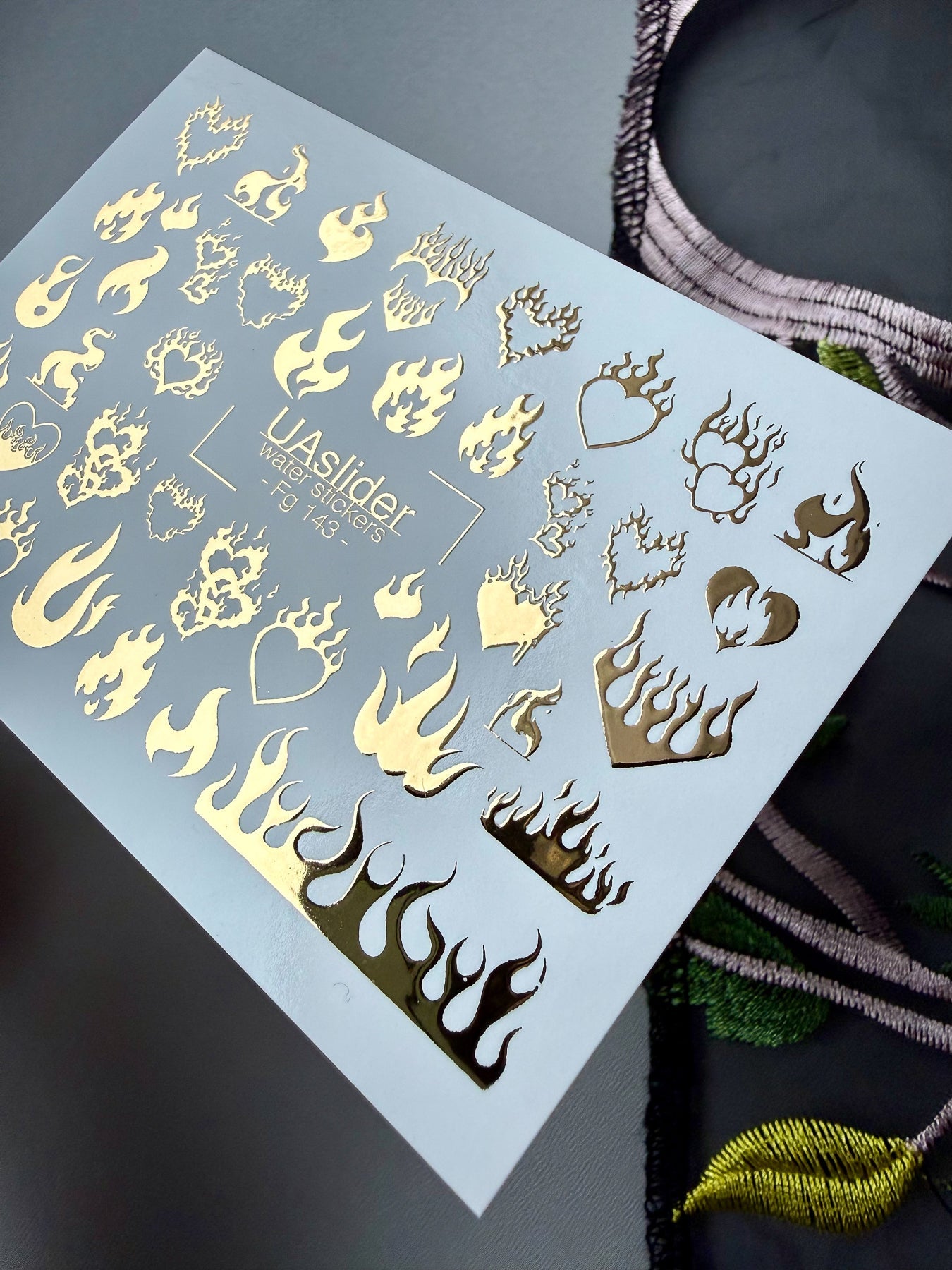 Flame Heart Nail Decals — Gold Foil Fire & Hearts | Fg - 143 - UASLIDER