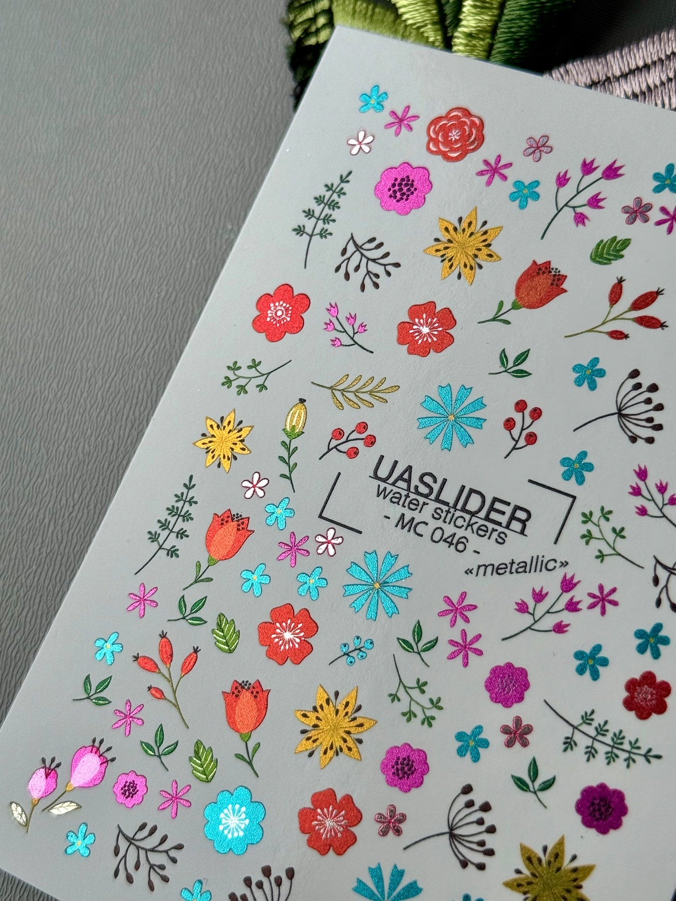 Floral Nail Decals — Metallic Wildflowers & Branches | MC-046 - UASLIDER