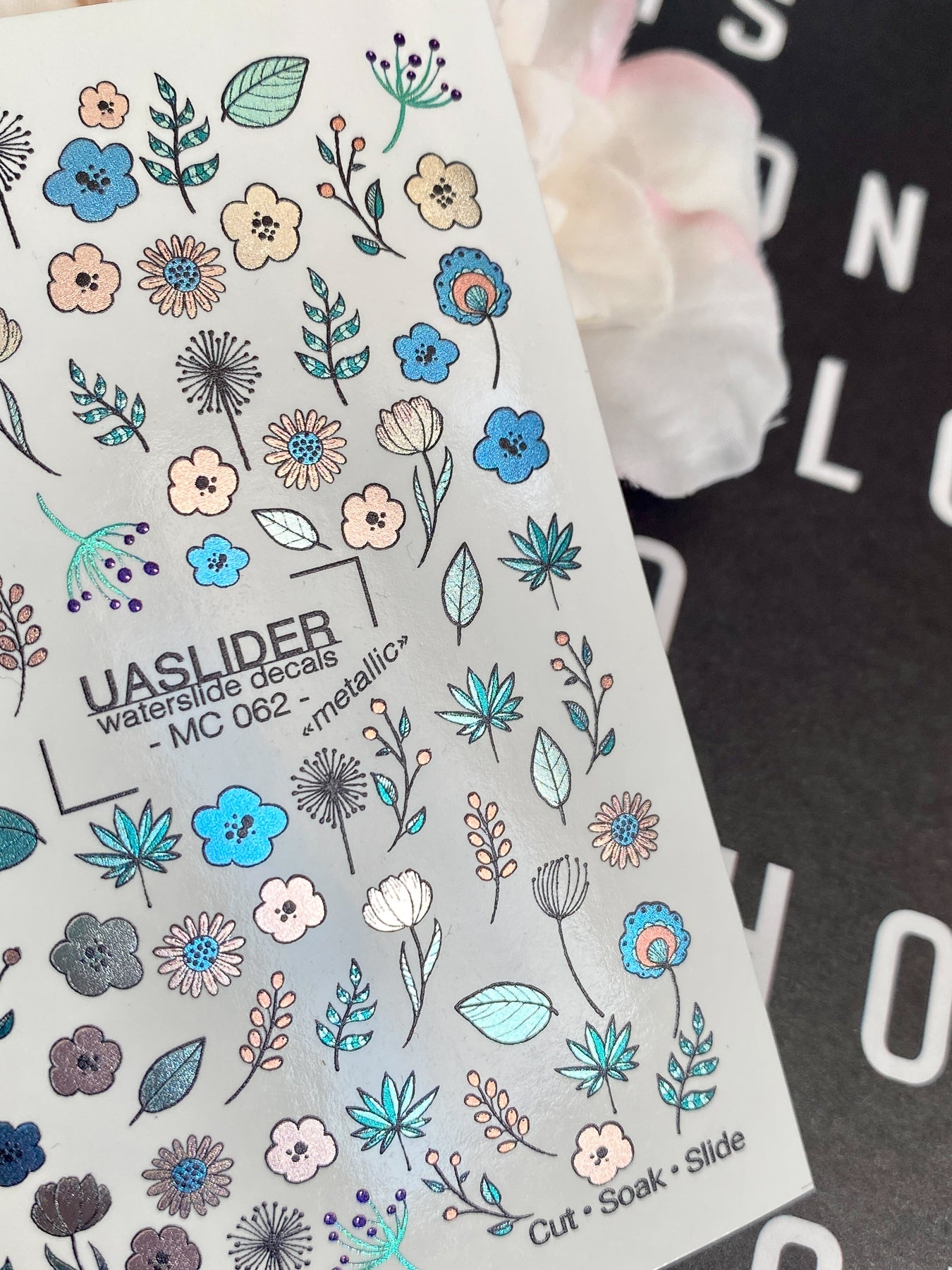 Floral Nail Decals — Metallic Wildflowers, Leaves & Dandelions | MC-062 - UASLIDER