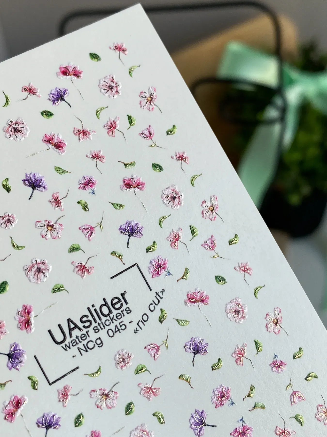Floral Nail Decals — Pink Purple Wildflowers Gold Foil No Cut | NCg - 045 - UASLIDER