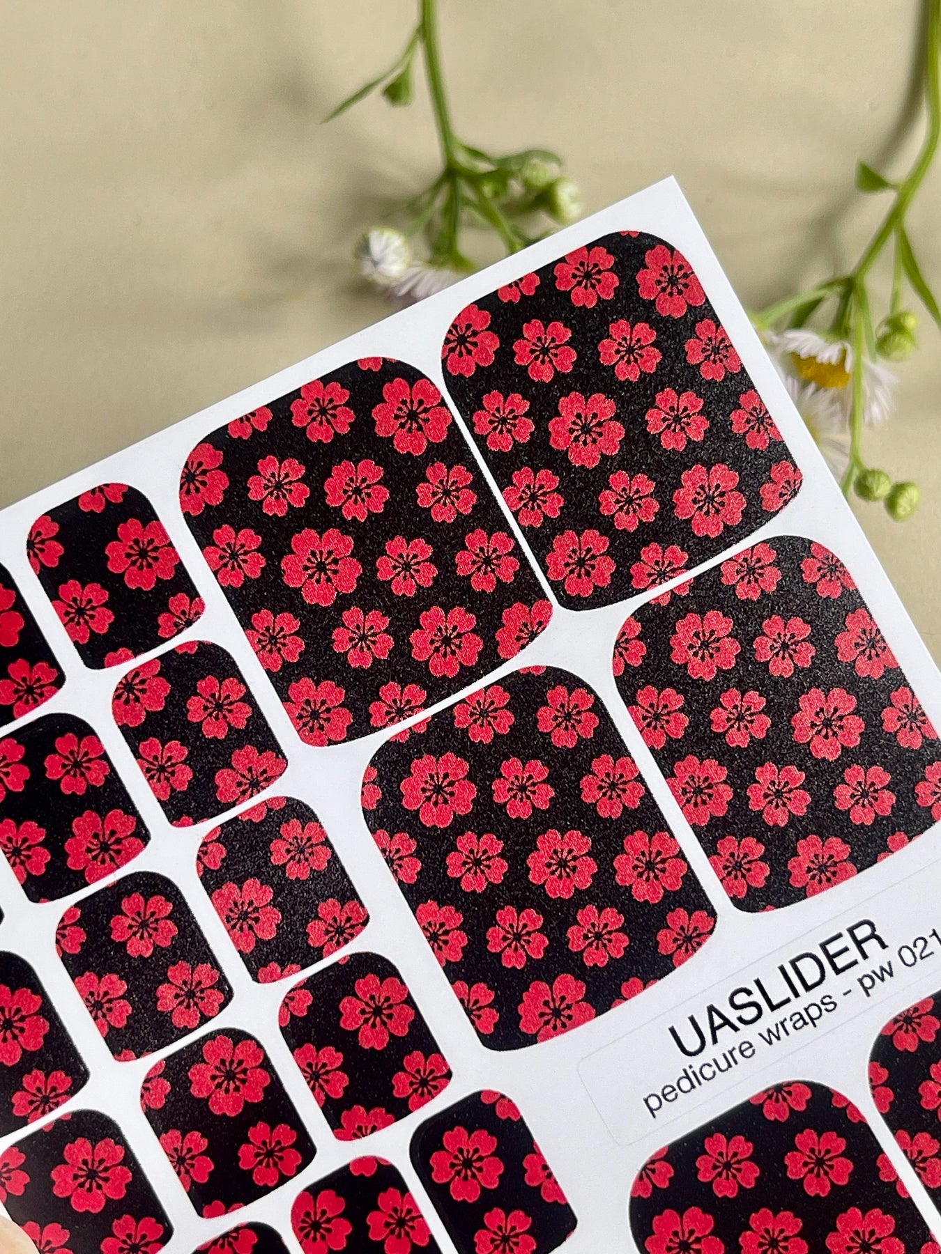 Floral Pedicure Nail Wraps — Red Sakura Blossoms on Black | PW-021 - UASLIDER