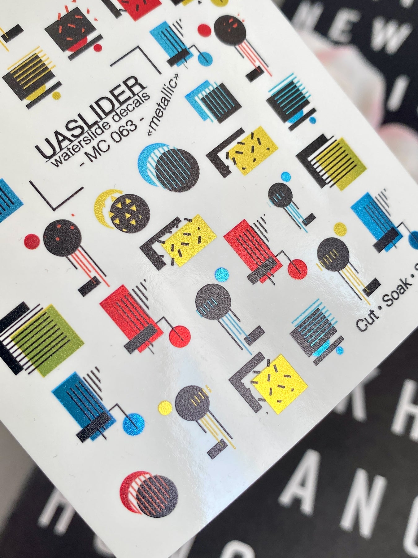 Geometric Nail Decals — Bauhaus Squares, Circles & Lines | MC-063 - UASLIDER