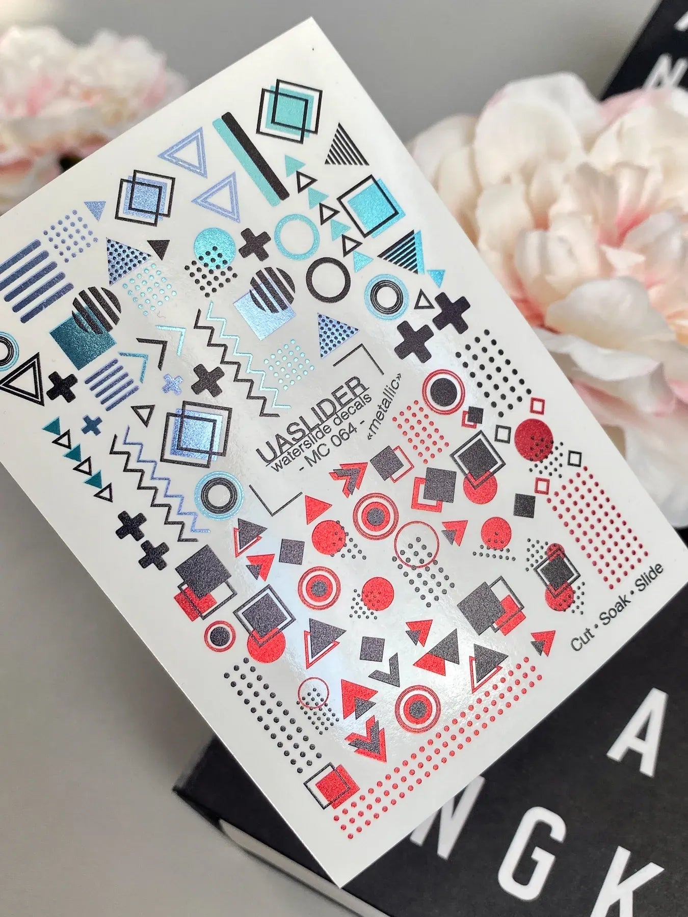 Geometric Nail Decals — Memphis Shapes in Teal & Red | MC-064 - UASLIDER