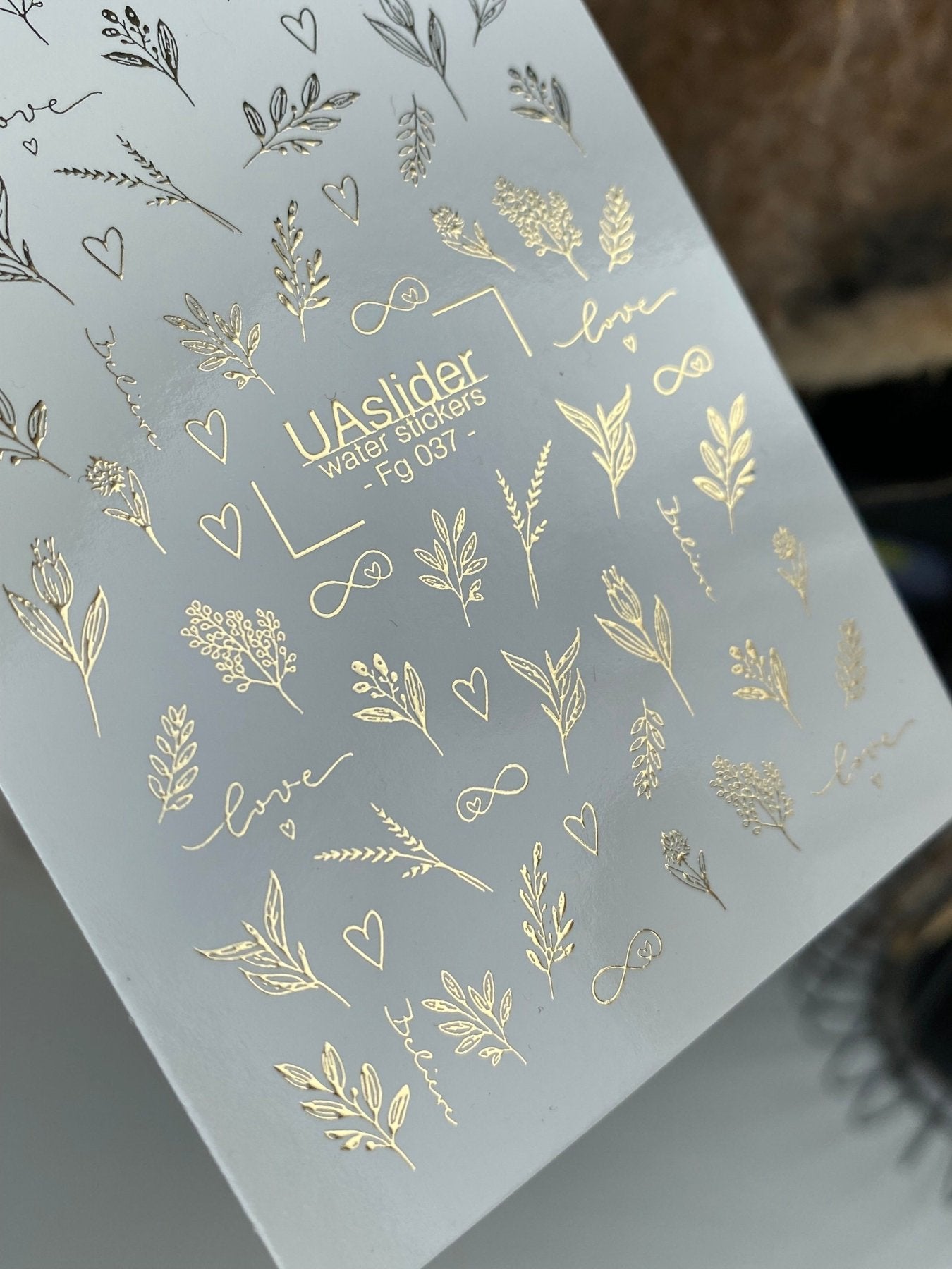 Gold Nail Decals — Botanical Sprigs, Hearts & Love Script | Fg - 037 - UASLIDER