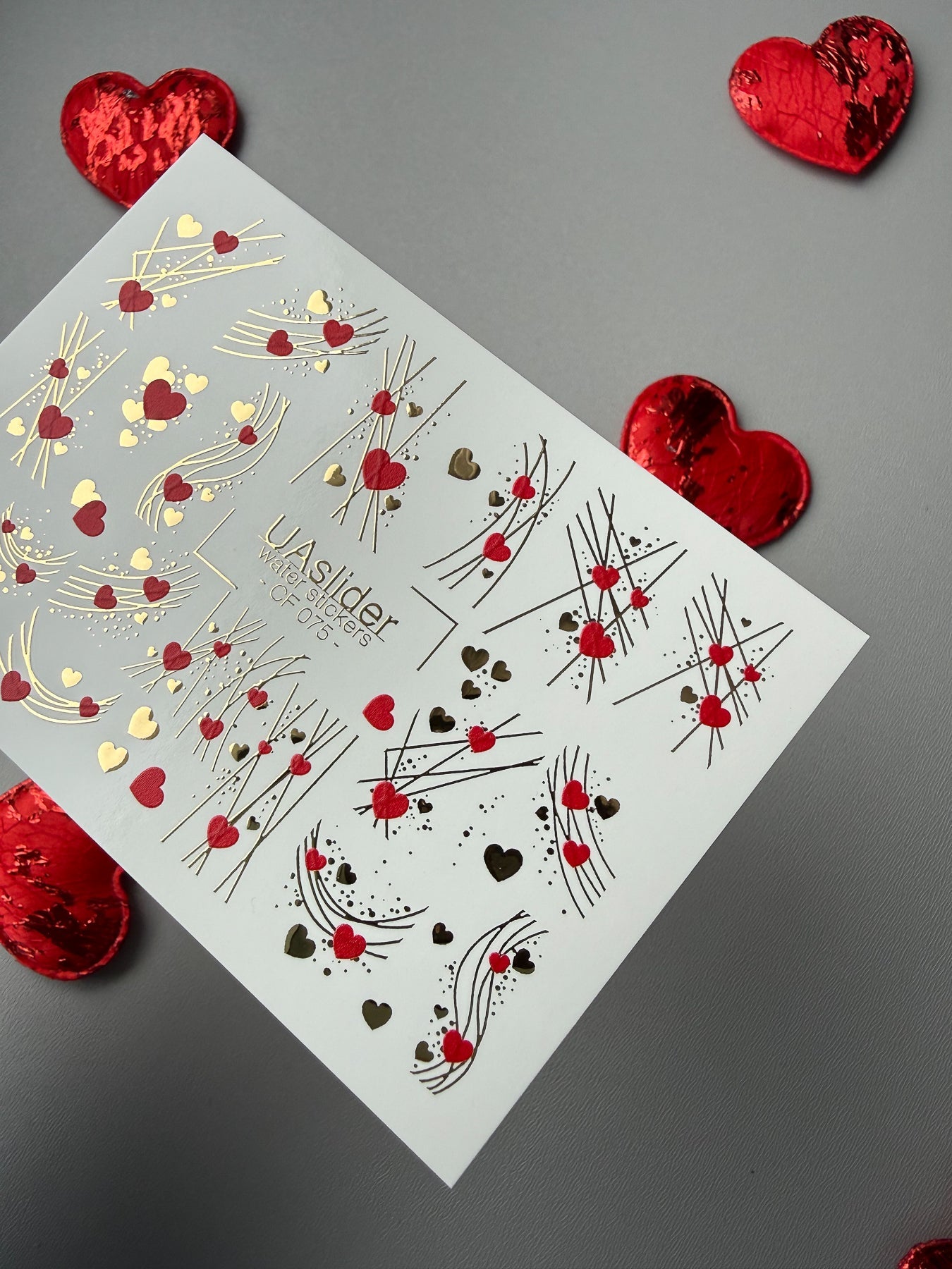 Heart Nail Decals — Red Hearts & Gold Foil Lines | CF - 075 - UASLIDER