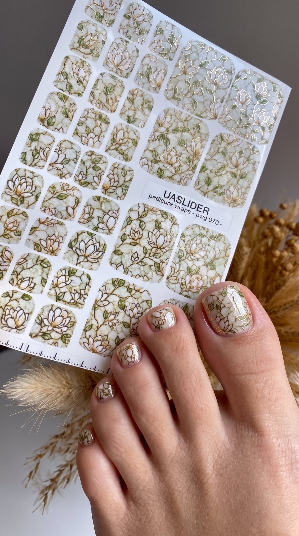 Ivory Magnolia Pedicure Wraps — Gold Foil & Sage | pwg-070 - UASLIDER