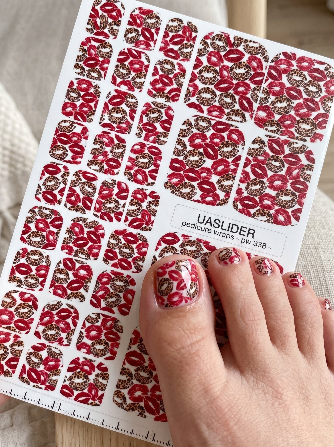 Leopard Kiss Pedicure Wraps — Red Lip Print Pattern | pw-338 - UASLIDER