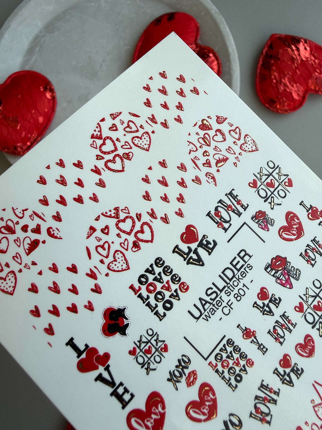 Love Text & Heart Nail Decals — XOXO Gold Foil Valentine | CF - 801 - UASLIDER