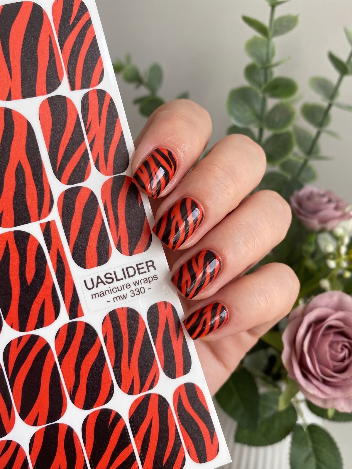 Red Zebra Manicure Wraps — Black Animal Print | mw-330