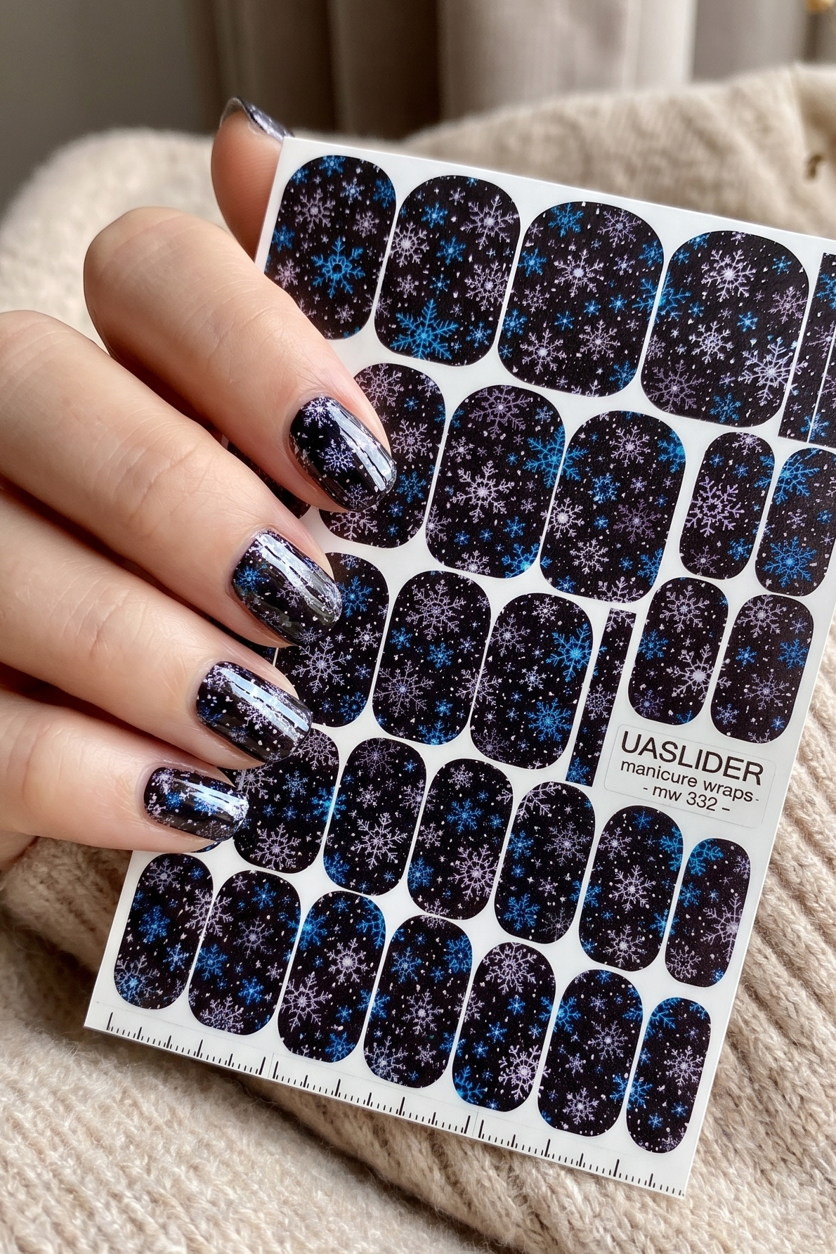 Blue Snowflake Manicure Wraps — White on Black | mw-332