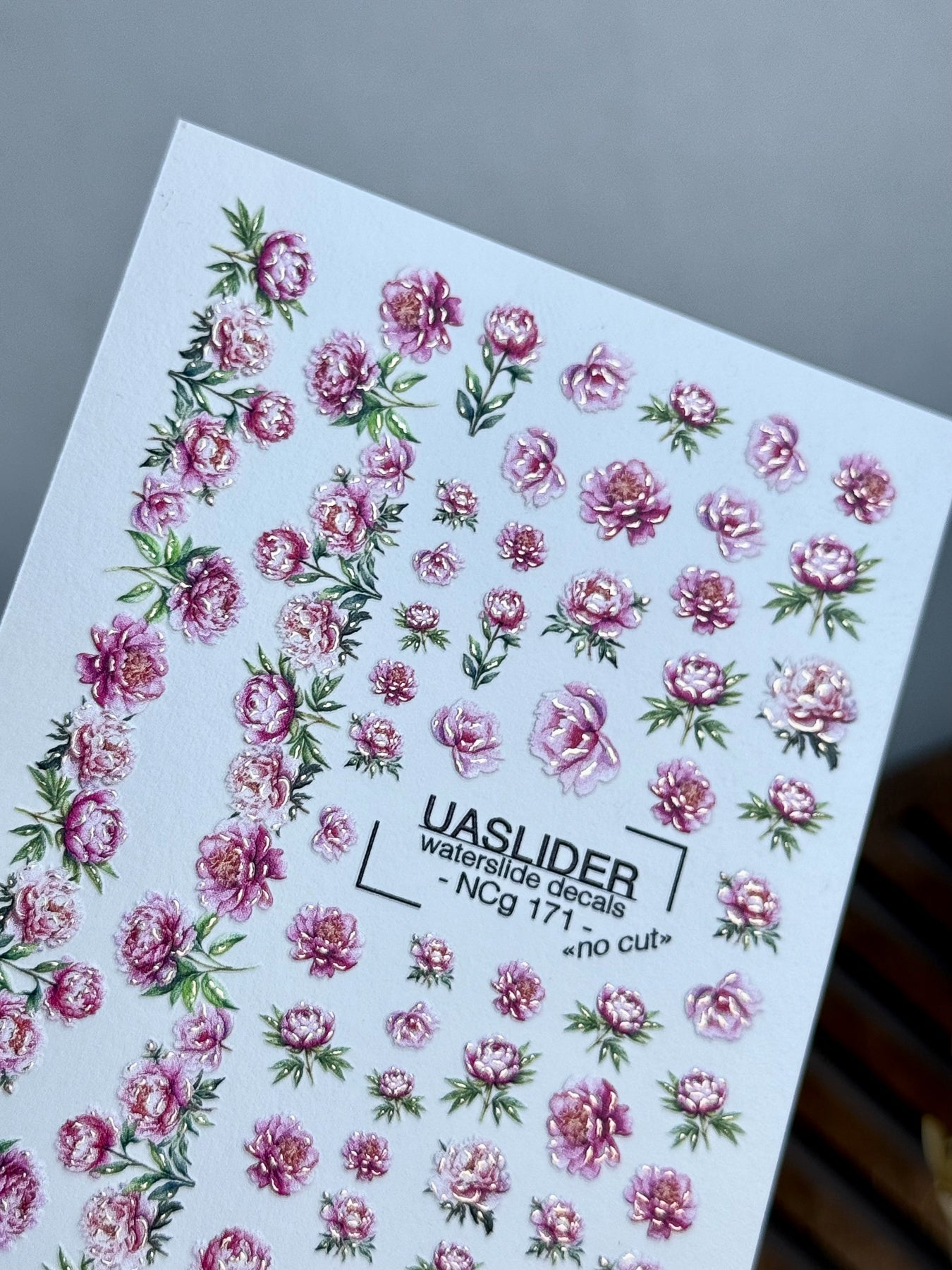 Peony Nail Decals — Pink Floral Bouquets & Gold Foil | NCg-171 - UASLIDER