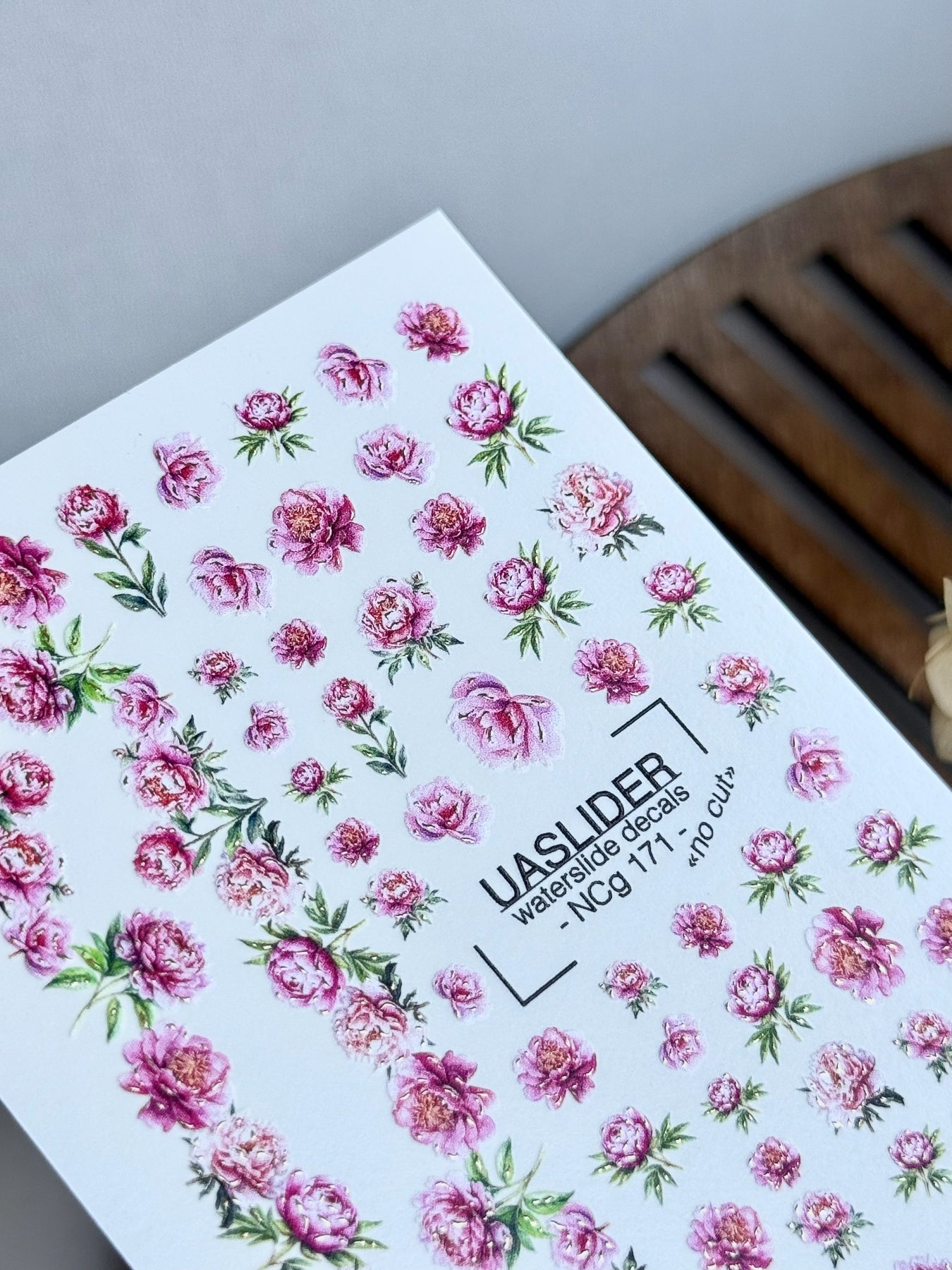 Peony Nail Decals — Pink Floral Bouquets & Gold Foil | NCg-171 - UASLIDER