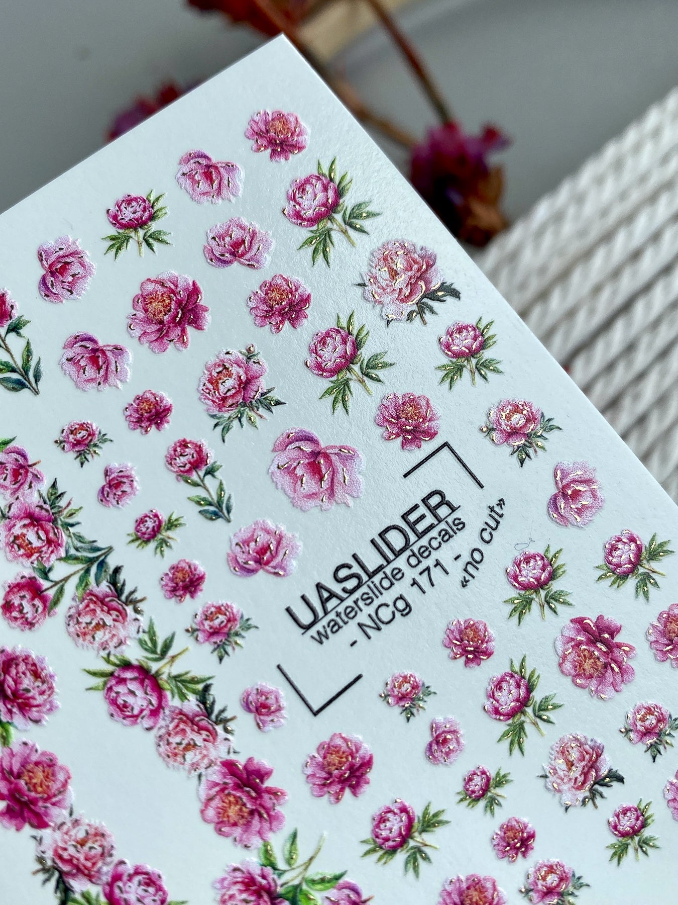 Peony Nail Decals — Pink Floral Bouquets & Gold Foil | NCg-171 - UASLIDER