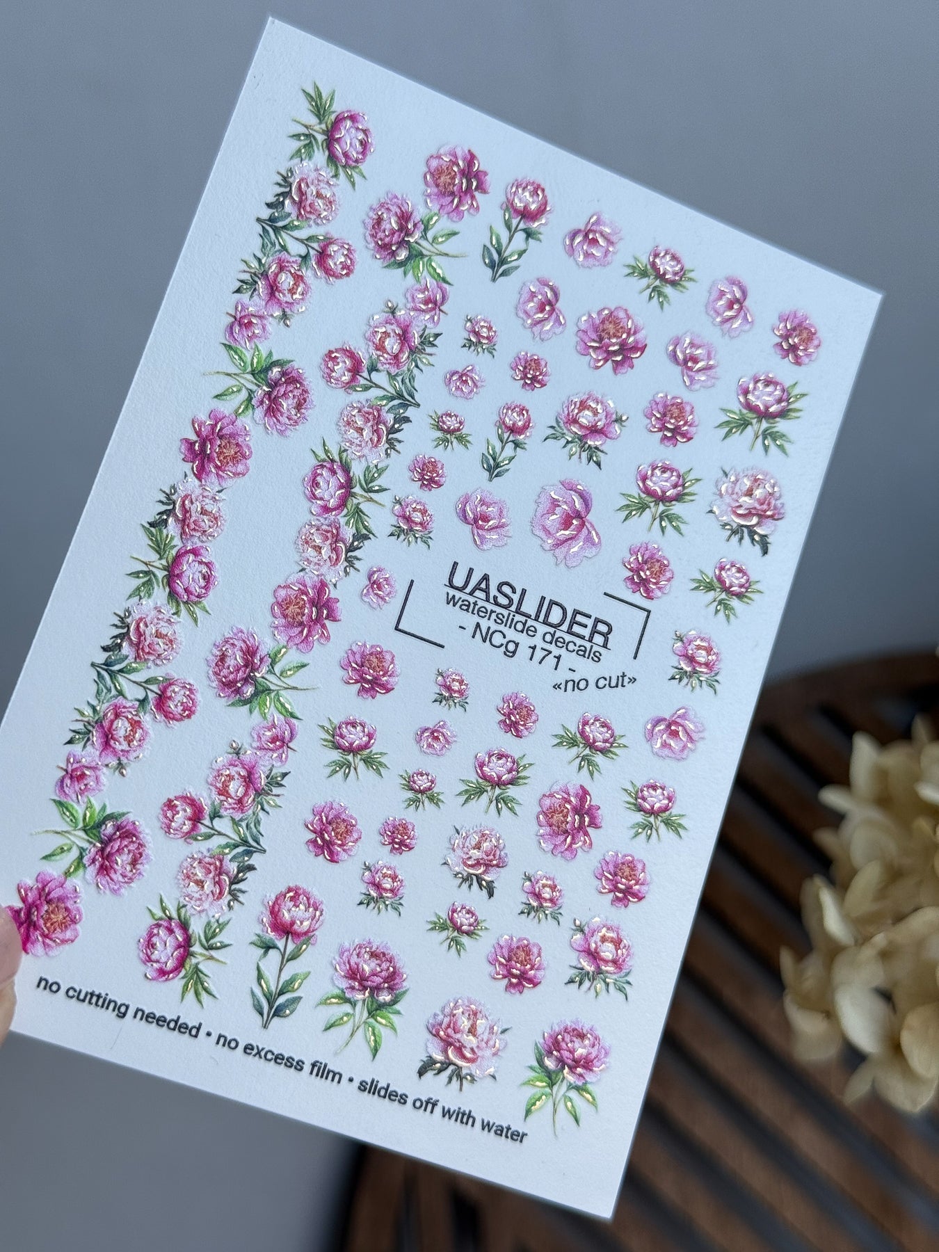 Peony Nail Decals — Pink Floral Bouquets & Gold Foil | NCg-171 - UASLIDER