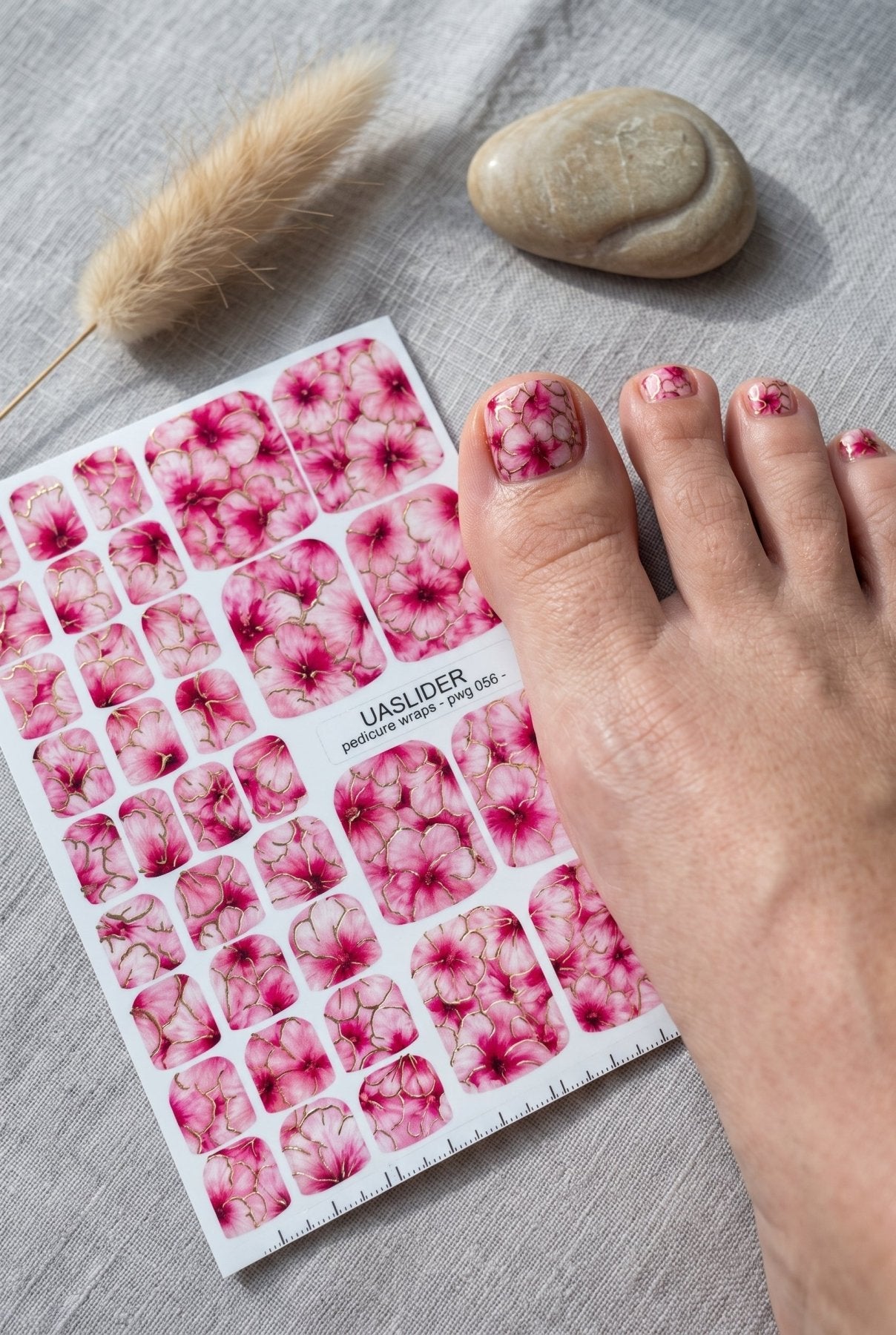 Pink Floral Pedicure Wraps — Gold Foil | pwg-056 - UASLIDER