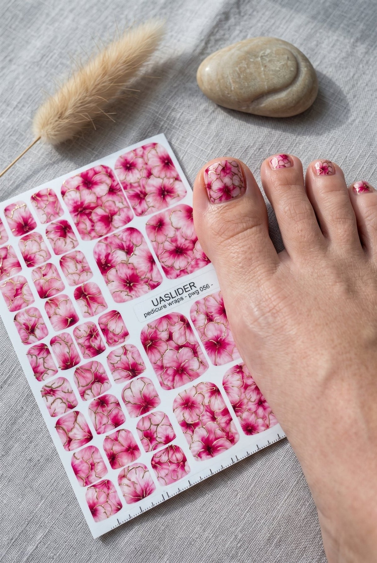 Pink Floral Pedicure Wraps — Gold Foil | pwg-056 - UASLIDER