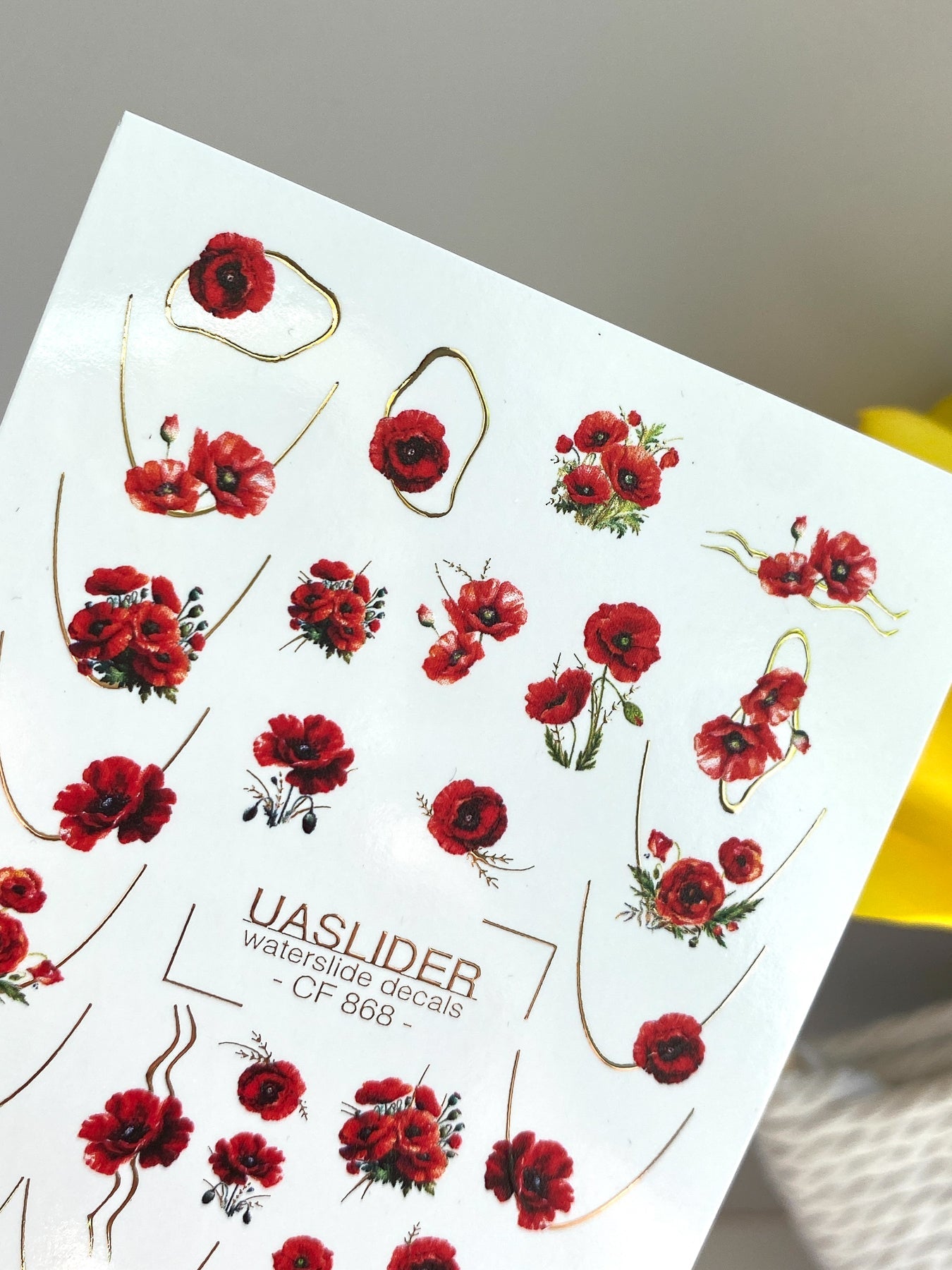 Poppy Nail Decals — Red Poppies with Gold Foil Line Art | CF - 868 - UASLIDER