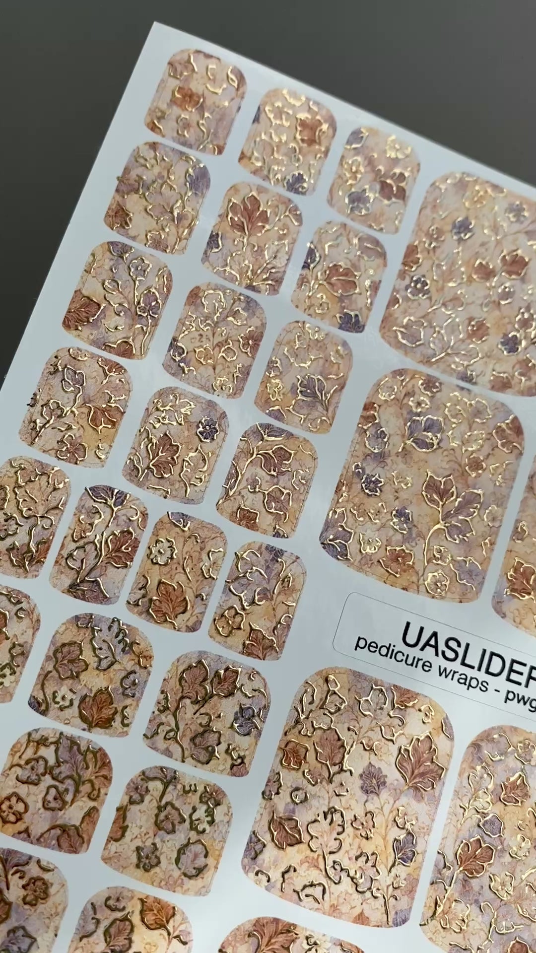 Vintage Floral Pedicure Nail Wraps — Pastel & Gold Foil | pwg-052